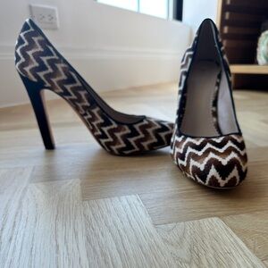 NYC boutique JeanMichael Cazabat, zigzag, pump. sexy…perfect for parties and NYE